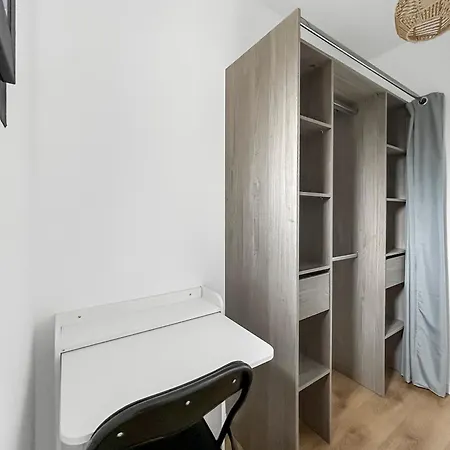 Retraite Télétravail · 4 Avec Sdb · Bureau Dans Chaque · Terrasse