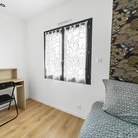 Villa Retraite Télétravail · 4 Avec Sdb · Bureau Dans Chaque · Terrasse