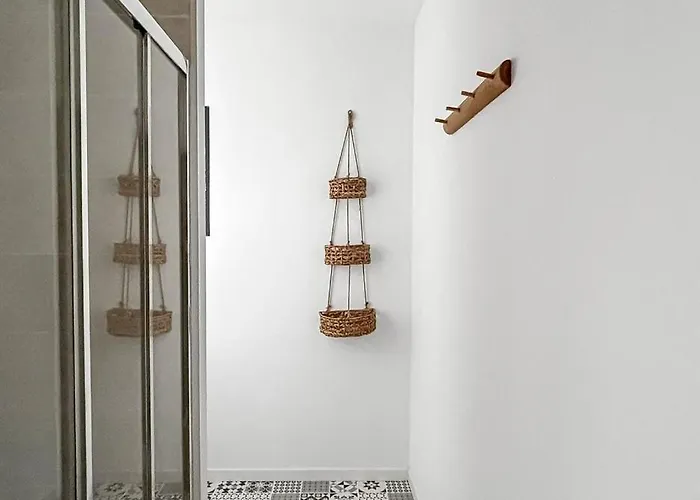 Retraite Télétravail · 4 Avec Sdb · Bureau Dans Chaque · Terrasse Poitiers